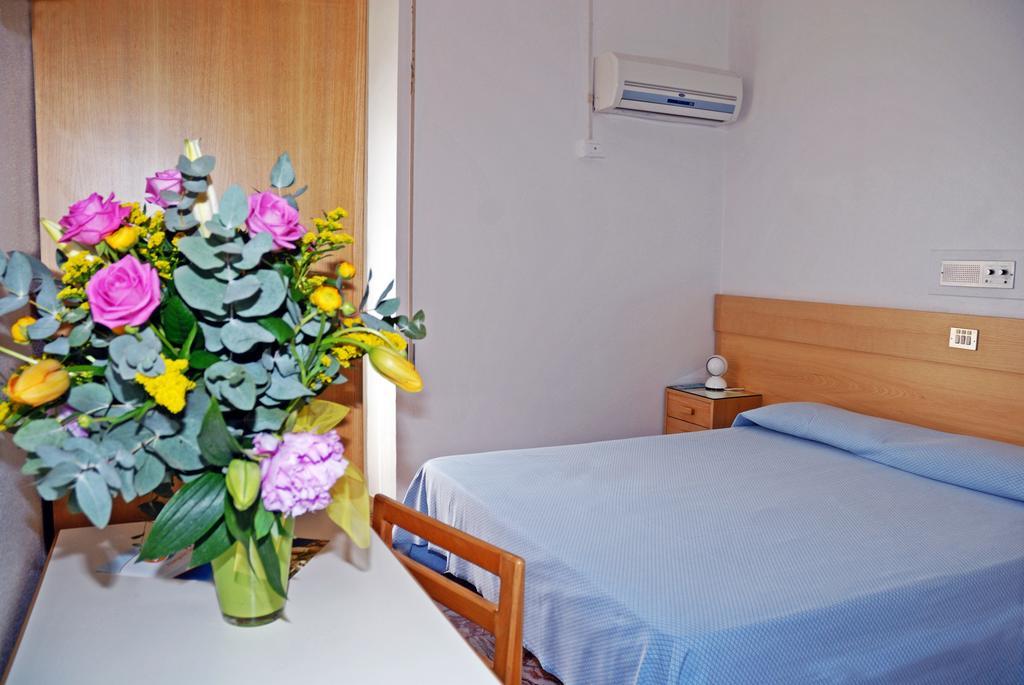 Albergo La Sirenella Sperlonga Esterno foto